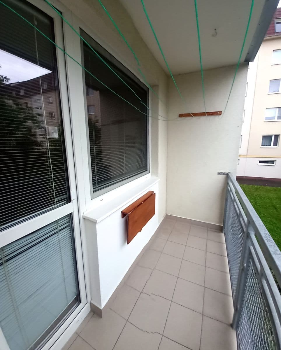 3 bedroom flat to rent, 68 m², Nad Štolami, Odolena Voda, Středočeský Region 3 bedroom flat to rent, 68 m², Nad Štolami, Odolena Voda, Středočeský Region