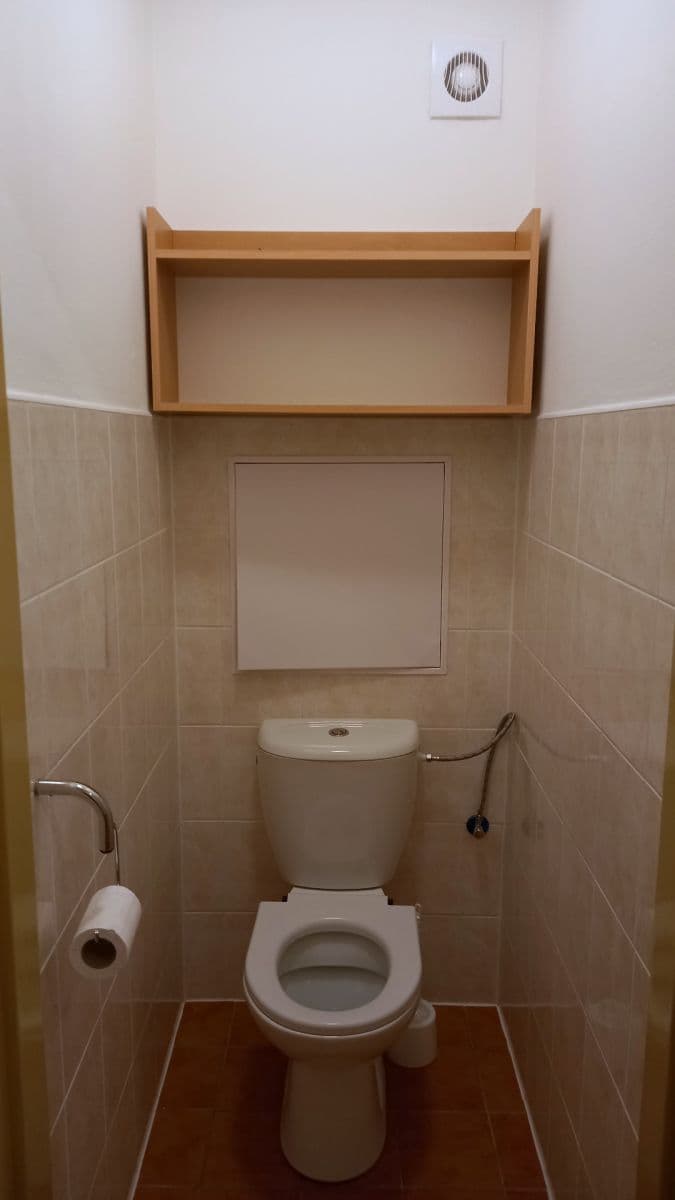 3 bedroom flat to rent, 68 m², Nad Štolami, Odolena Voda, Středočeský Region 3 bedroom flat to rent, 68 m², Nad Štolami, Odolena Voda, Středočeský Region