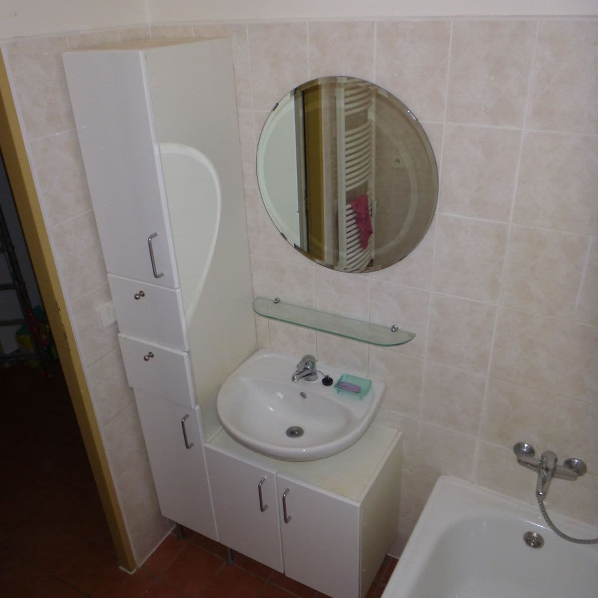 3 bedroom flat to rent, 68 m², Nad Štolami, Odolena Voda, Středočeský Region 3 bedroom flat to rent, 68 m², Nad Štolami, Odolena Voda, Středočeský Region