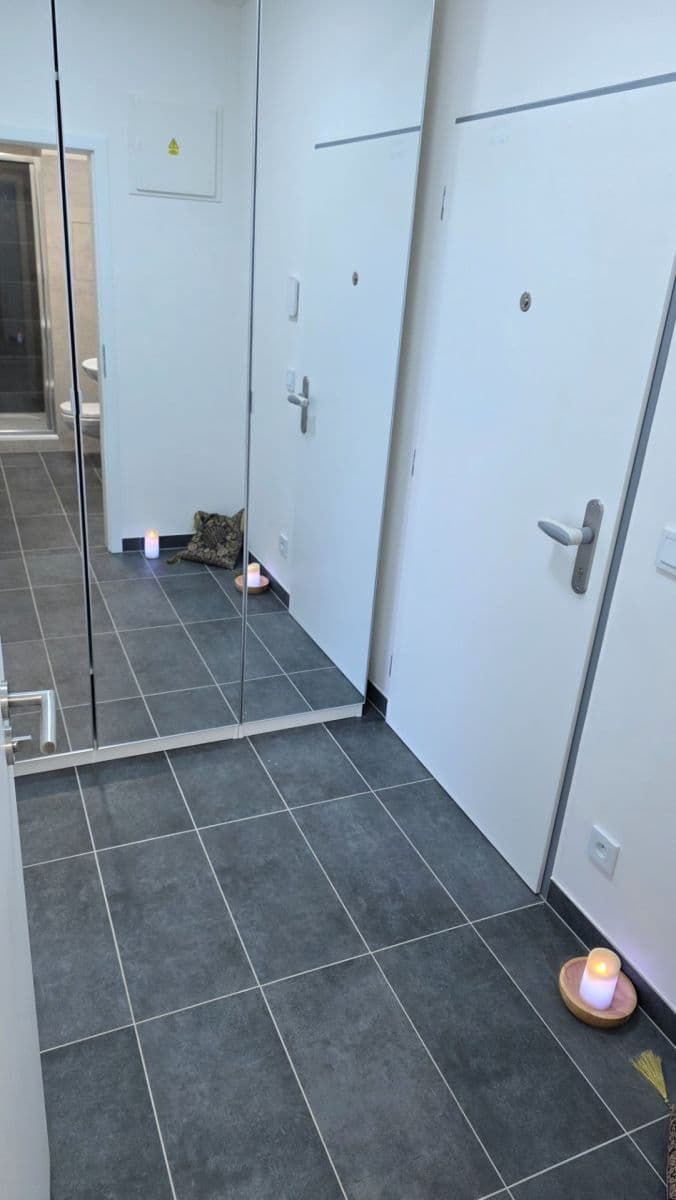 Studio flat to rent, 31 m², Hermanové, Prague, Prague Studio flat to rent, 31 m², Hermanové, Prague, Prague