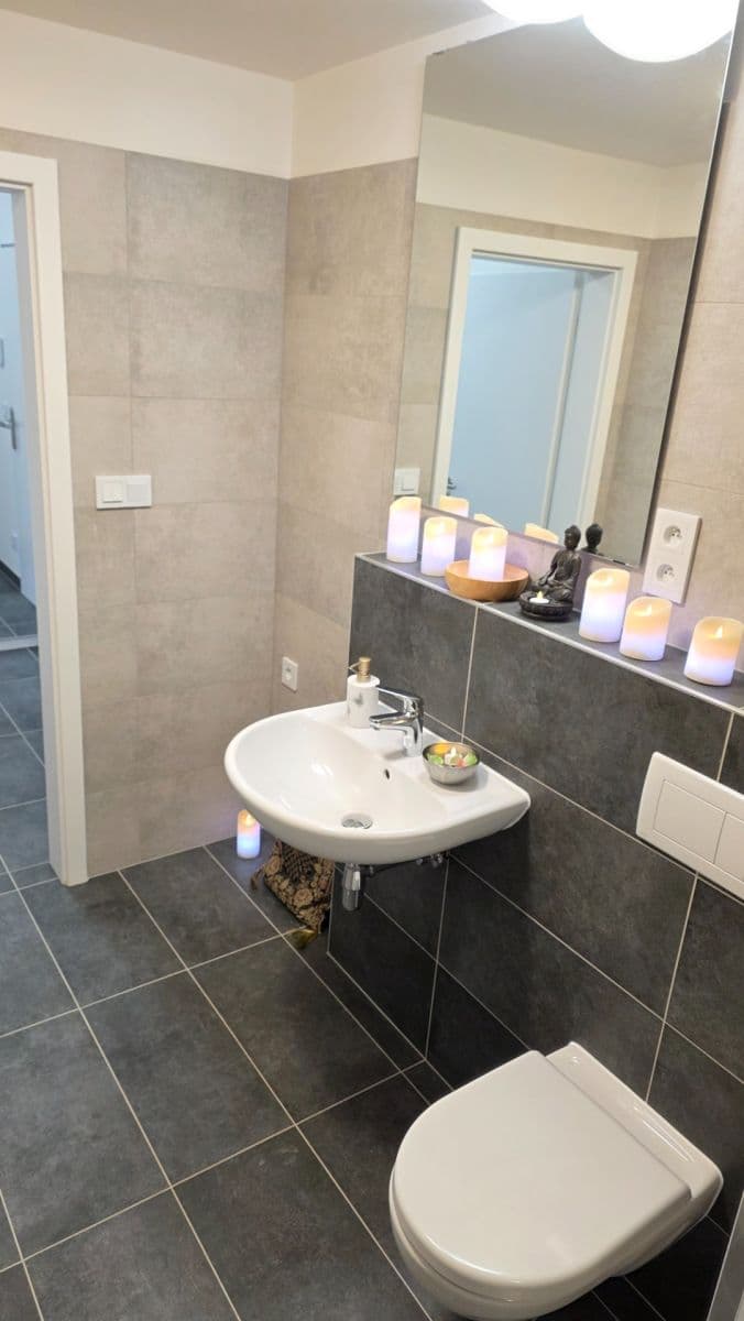 Studio flat to rent, 31 m², Hermanové, Prague, Prague Studio flat to rent, 31 m², Hermanové, Prague, Prague