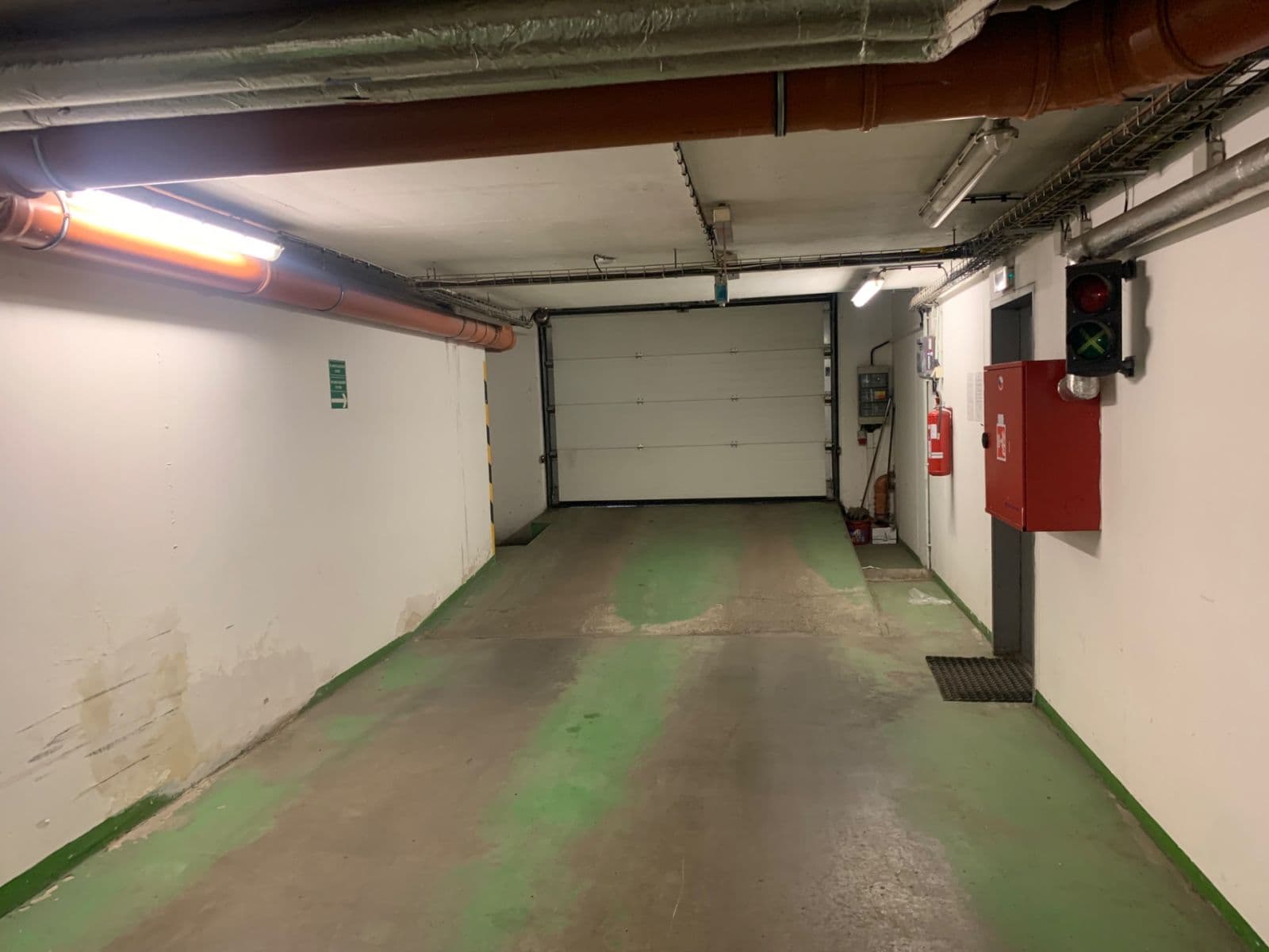 garage to rent, 15 m², Prague, Prague garage to rent, 15 m², Prague, Prague