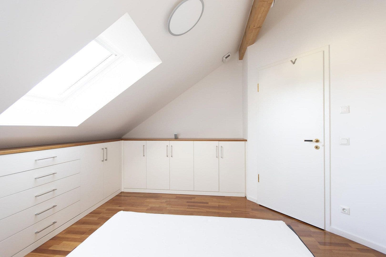 3 bedroom flat to rent, 90 m², Forstenrieder Allee 194, München, Bavaria 3 bedroom flat to rent, 90 m², Forstenrieder Allee 194, München, Bavaria