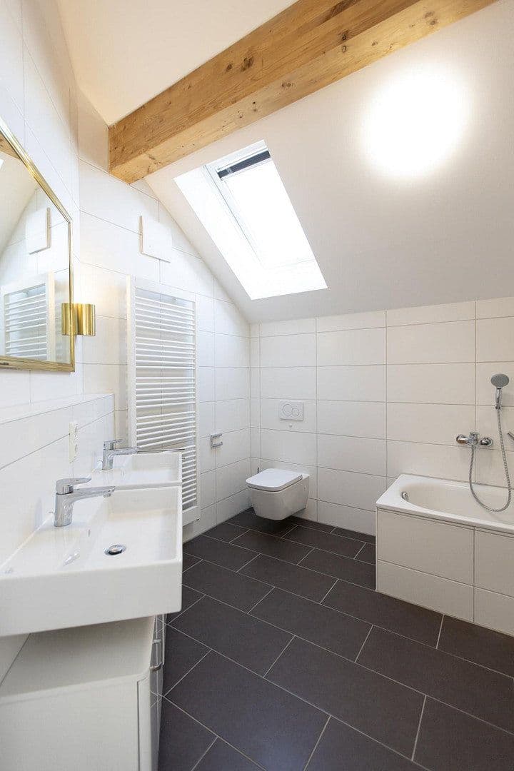 3 bedroom flat to rent, 90 m², Forstenrieder Allee 194, München, Bavaria 3 bedroom flat to rent, 90 m², Forstenrieder Allee 194, München, Bavaria