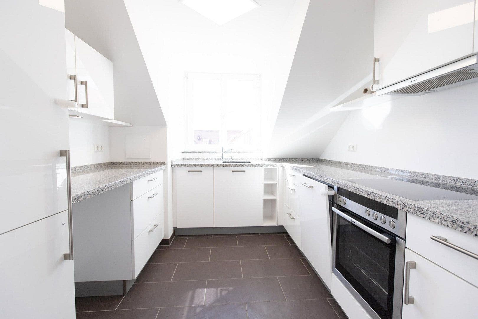 3 bedroom flat to rent, 90 m², Forstenrieder Allee 194, München, Bavaria 3 bedroom flat to rent, 90 m², Forstenrieder Allee 194, München, Bavaria