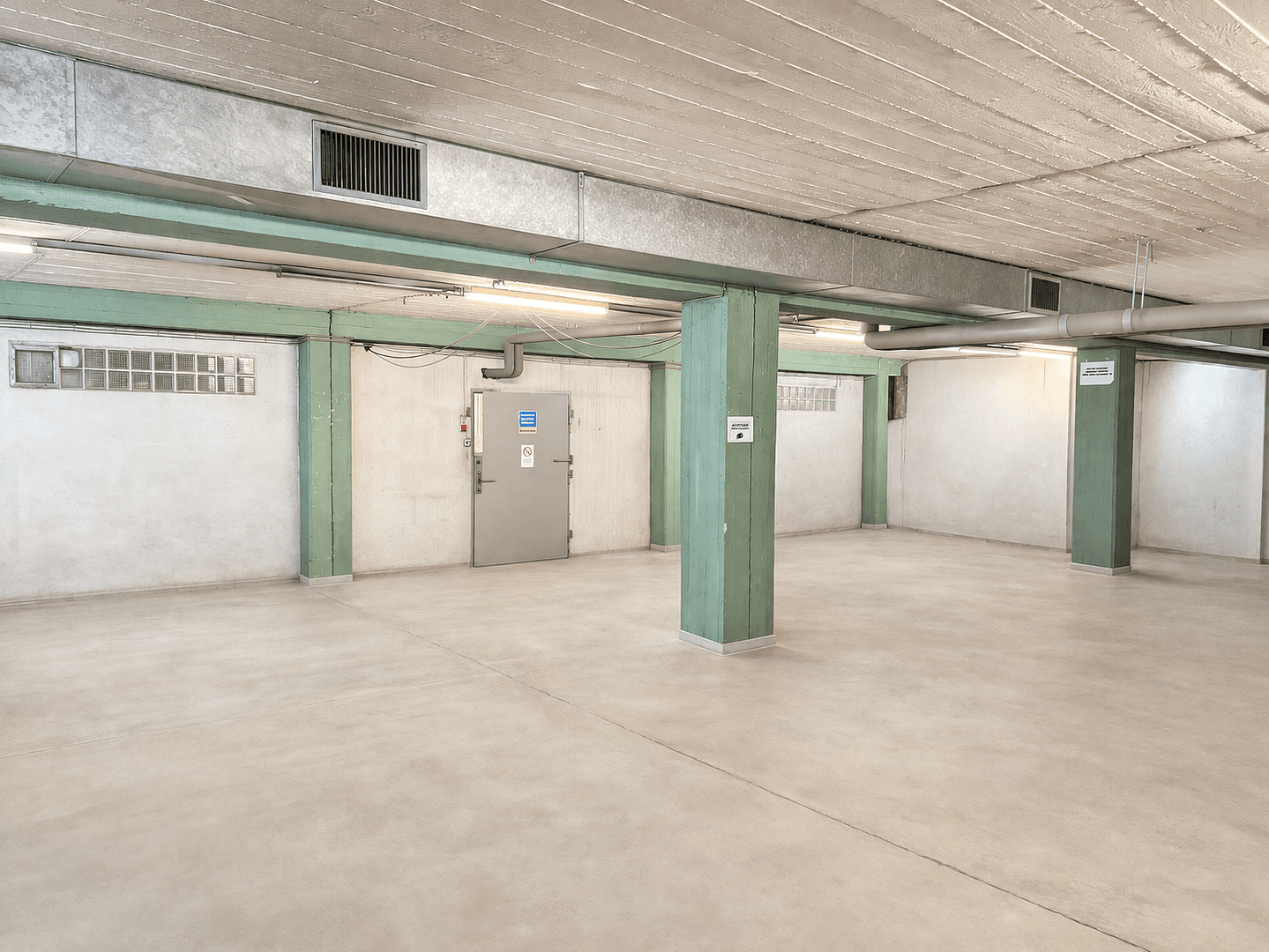 house for sale, 8,500 m², Weidhausen b.Coburg, Bavaria house for sale, 8,500 m², Weidhausen b.Coburg, Bavaria