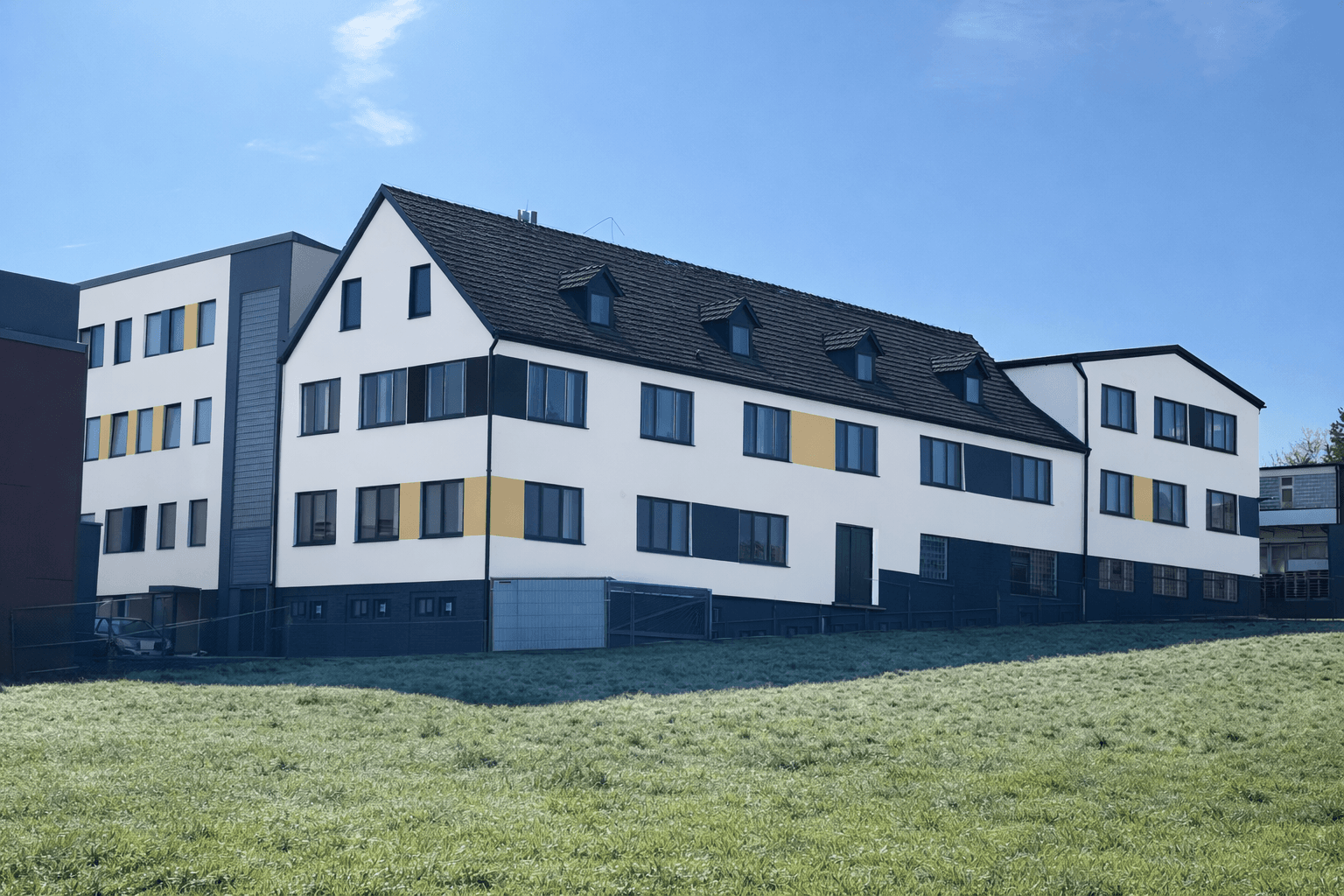 house for sale, 8,500 m², Weidhausen b.Coburg, Bavaria house for sale, 8,500 m², Weidhausen b.Coburg, Bavaria