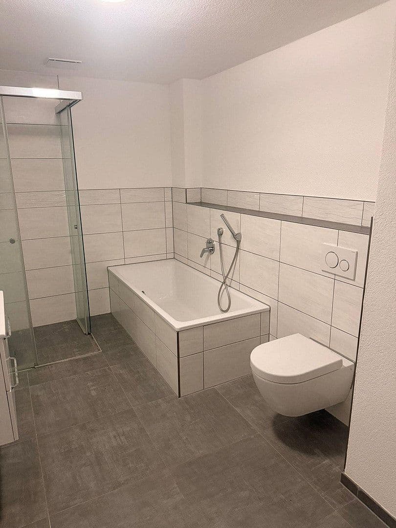 1 bedroom with open-plan kitchen flat to rent, 70 m², Amstetten, Baden-Württemberg 1 bedroom with open-plan kitchen flat to rent, 70 m², Amstetten, Baden-Württemberg