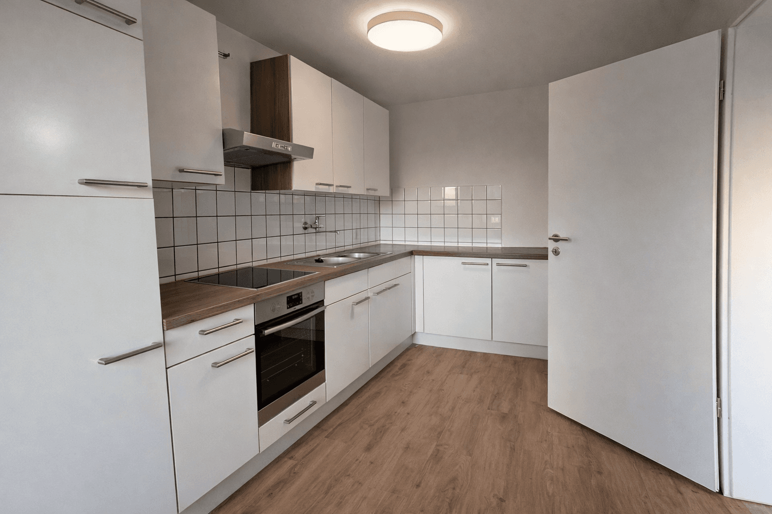 3 bedroom flat to rent, 90 m², Eschenweg, Süßen, Baden-Württemberg 3 bedroom flat to rent, 90 m², Eschenweg, Süßen, Baden-Württemberg