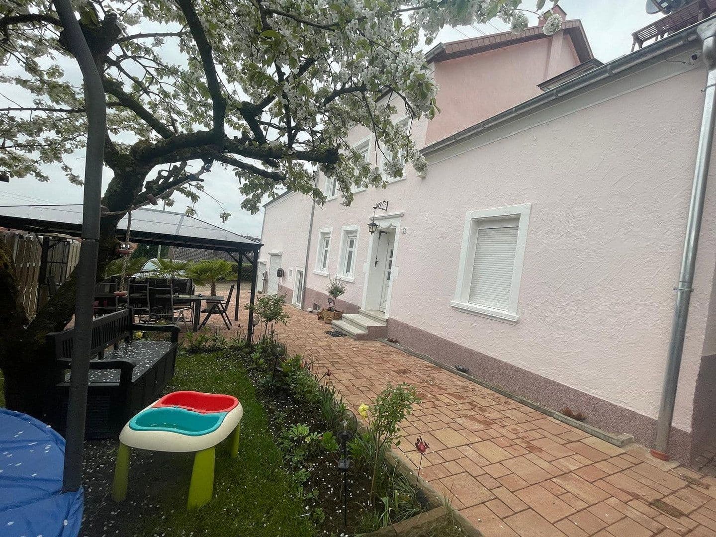 house for sale, 180 m², Schmelz, Saarland house for sale, 180 m², Schmelz, Saarland