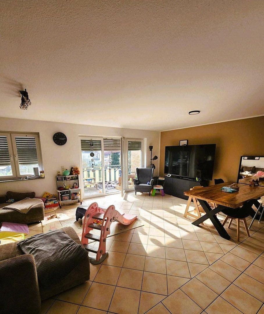 4 bedroom flat to rent, 116 m², Gartenstraße 46, Bergheim, North Rhine-Westphalia 4 bedroom flat to rent, 116 m², Gartenstraße 46, Bergheim, North Rhine-Westphalia