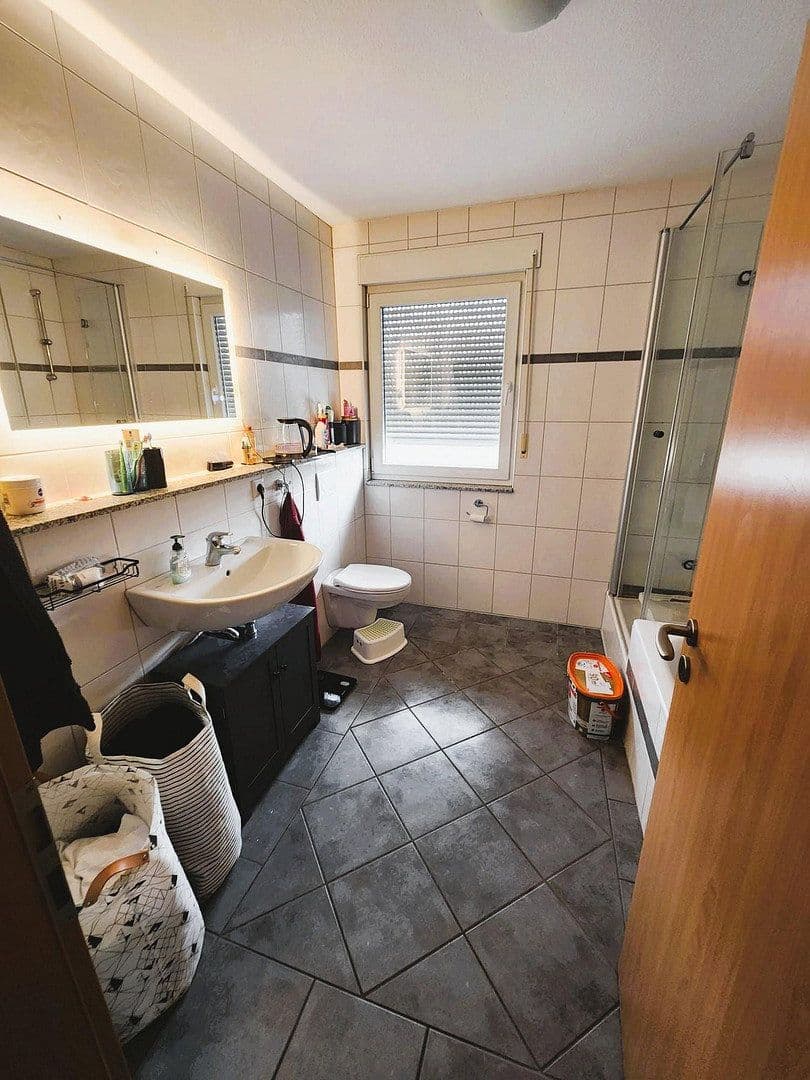 4 bedroom flat to rent, 116 m², Gartenstraße 46, Bergheim, North Rhine-Westphalia 4 bedroom flat to rent, 116 m², Gartenstraße 46, Bergheim, North Rhine-Westphalia