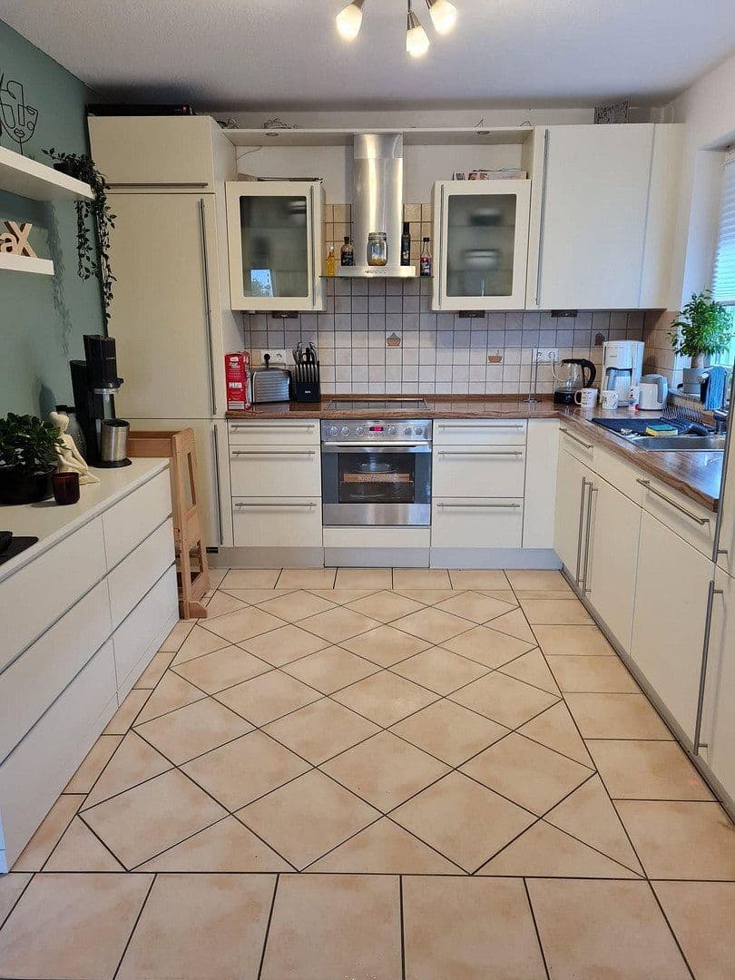 4 bedroom flat to rent, 116 m², Gartenstraße 46, Bergheim, North Rhine-Westphalia 4 bedroom flat to rent, 116 m², Gartenstraße 46, Bergheim, North Rhine-Westphalia