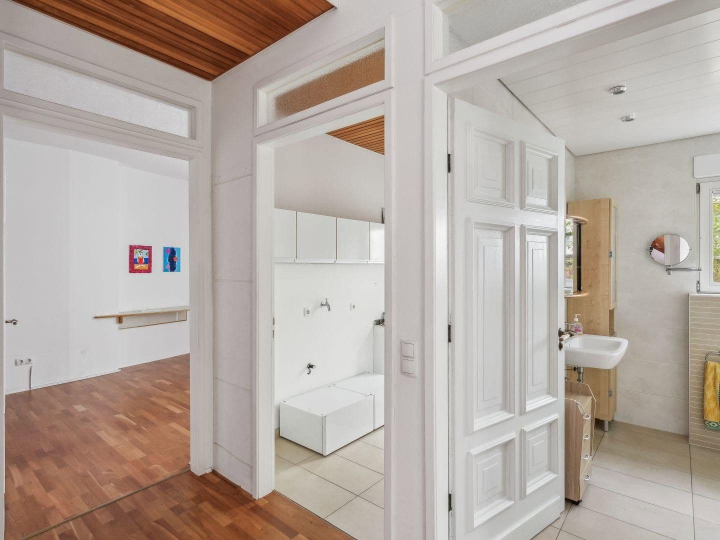 3 bedroom with open-plan kitchen flat to rent, 193 m², Neuwied, Rhineland-Palatinate 3 bedroom with open-plan kitchen flat to rent, 193 m², Neuwied, Rhineland-Palatinate