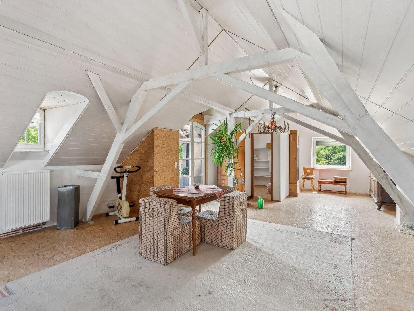 3 bedroom with open-plan kitchen flat to rent, 193 m², Neuwied, Rhineland-Palatinate 3 bedroom with open-plan kitchen flat to rent, 193 m², Neuwied, Rhineland-Palatinate