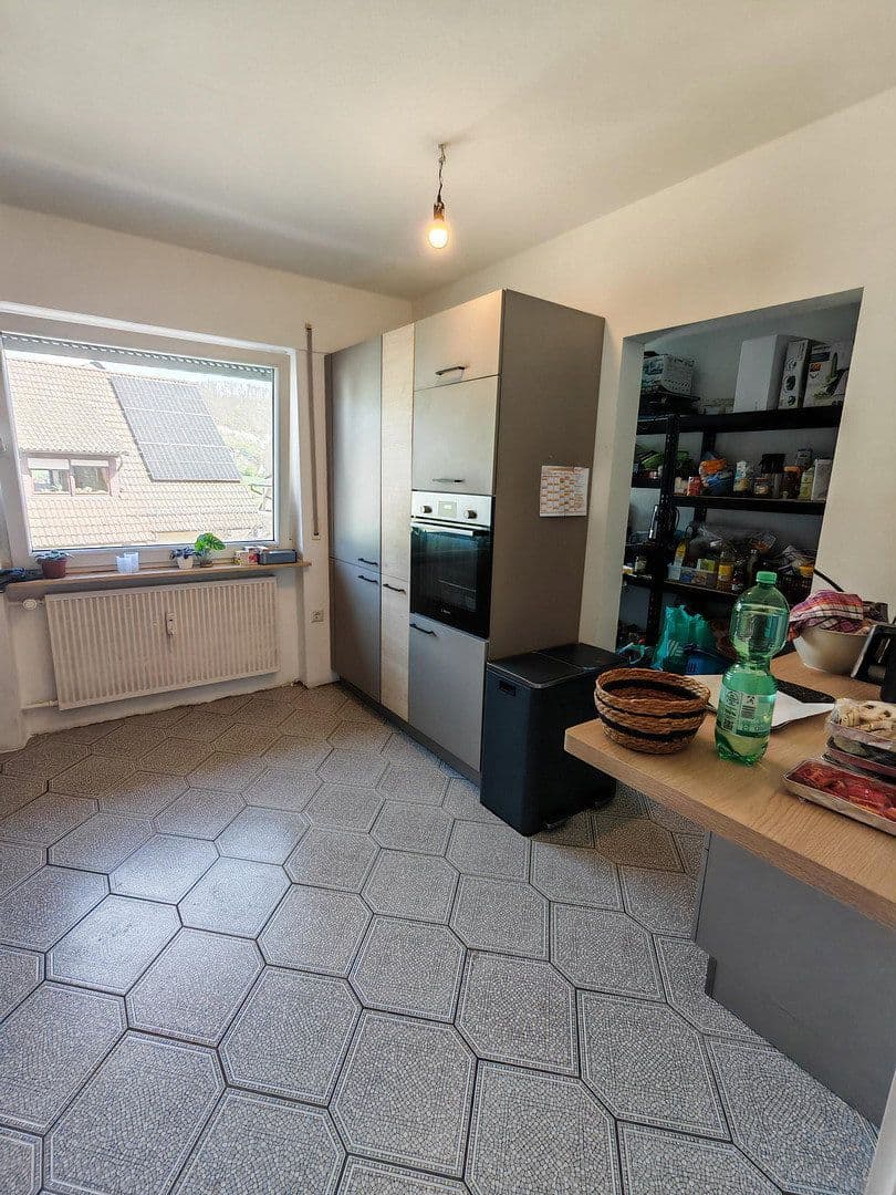 3 bedroom with open-plan kitchen flat to rent, 135 m², Heinrich-Weber-Str. 37, Heppenheim, Hesse 3 bedroom with open-plan kitchen flat to rent, 135 m², Heinrich-Weber-Str. 37, Heppenheim, Hesse