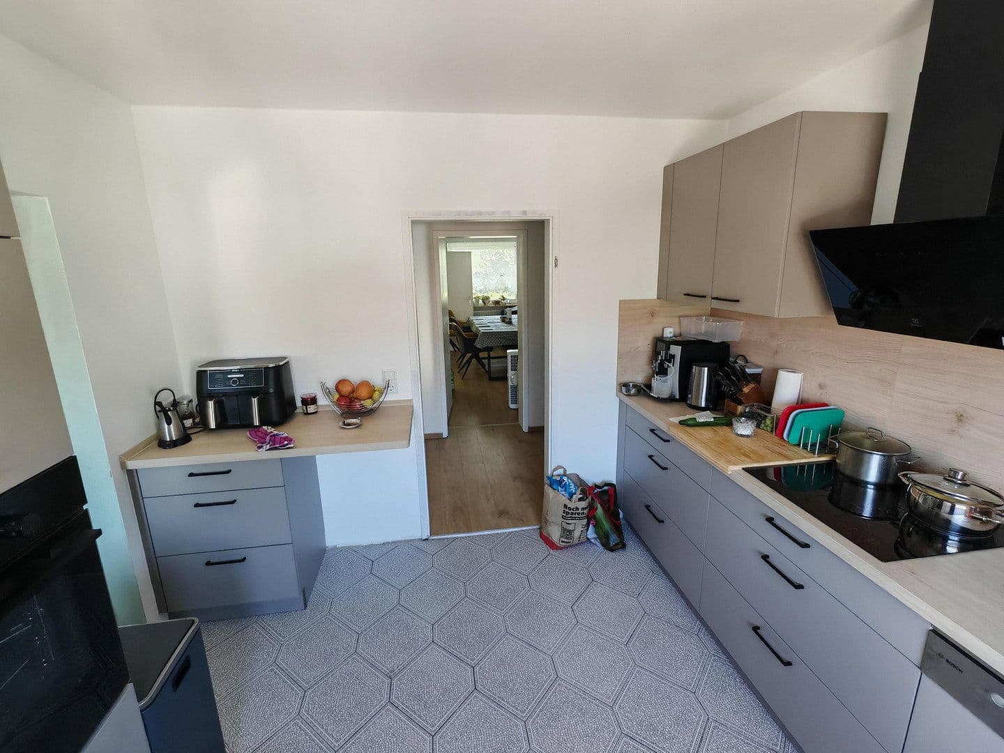 3 bedroom with open-plan kitchen flat to rent, 135 m², Heinrich-Weber-Str. 37, Heppenheim, Hesse 3 bedroom with open-plan kitchen flat to rent, 135 m², Heinrich-Weber-Str. 37, Heppenheim, Hesse