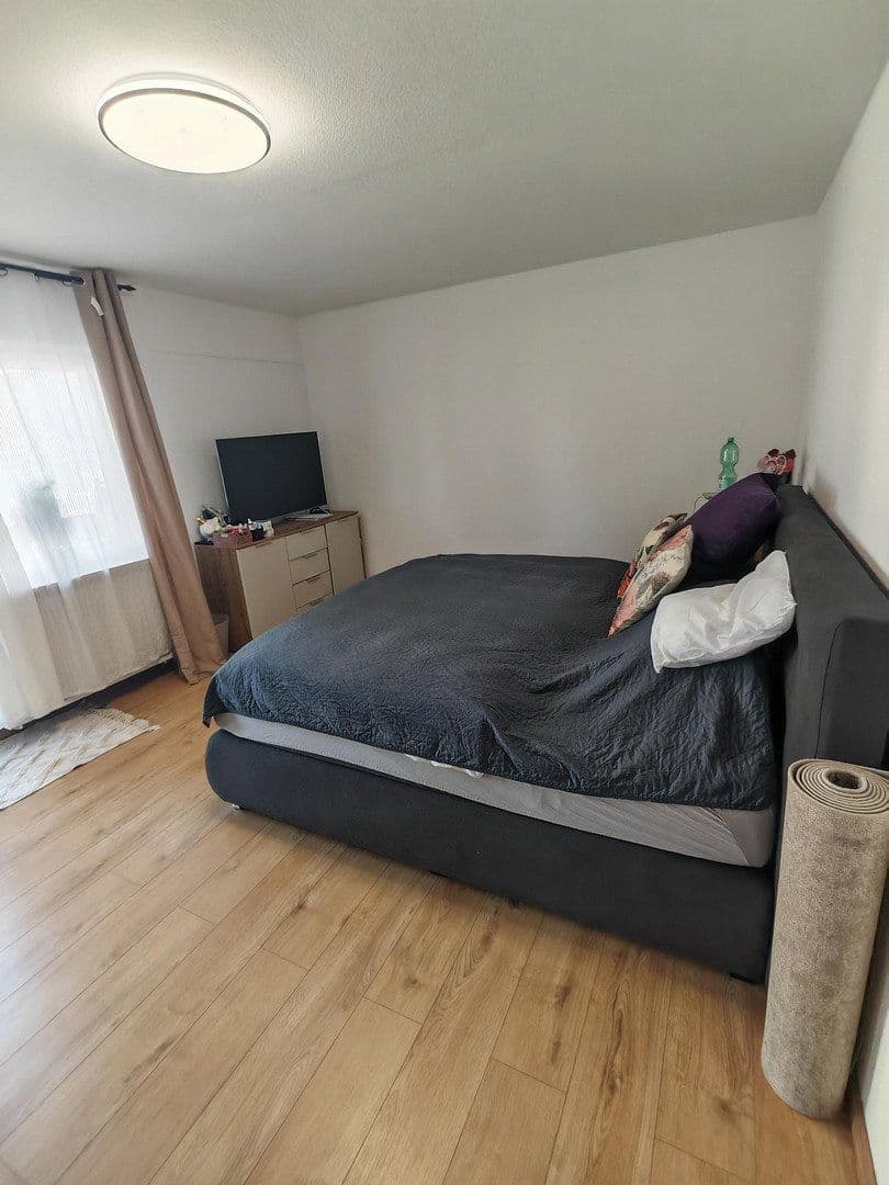 3 bedroom with open-plan kitchen flat to rent, 135 m², Heinrich-Weber-Str. 37, Heppenheim, Hesse 3 bedroom with open-plan kitchen flat to rent, 135 m², Heinrich-Weber-Str. 37, Heppenheim, Hesse