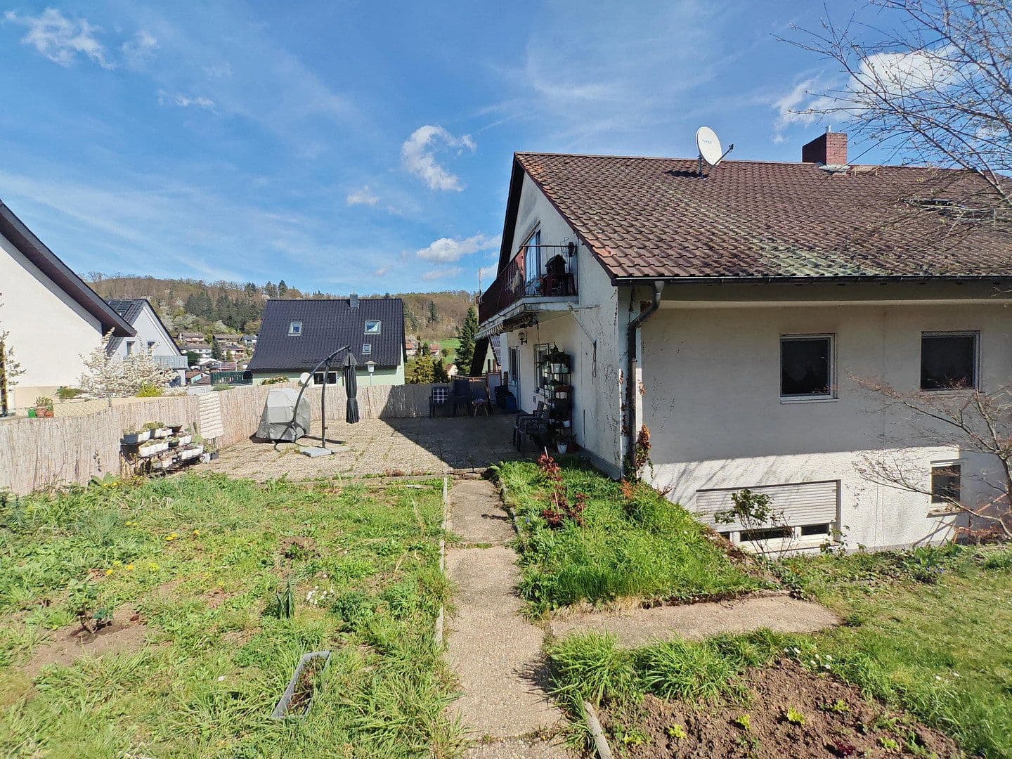 3 bedroom with open-plan kitchen flat to rent, 135 m², Heinrich-Weber-Str. 37, Heppenheim, Hesse 3 bedroom with open-plan kitchen flat to rent, 135 m², Heinrich-Weber-Str. 37, Heppenheim, Hesse