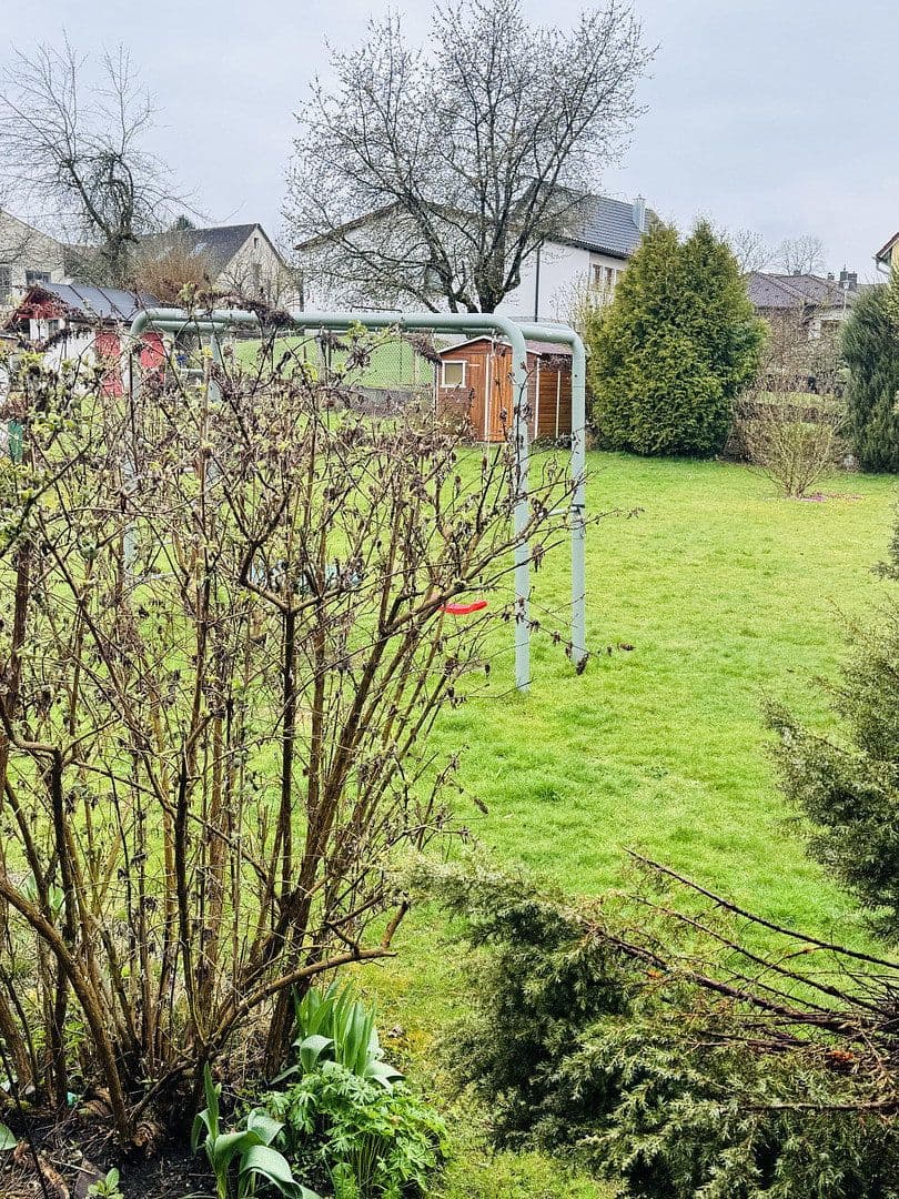 house for sale, 131 m², Neukirchen bei Sulzbach-Rosenberg, Bavaria house for sale, 131 m², Neukirchen bei Sulzbach-Rosenberg, Bavaria