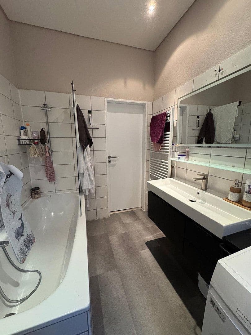 3 bedroom flat to rent, 92 m², Walder Straße 63, Hilden, North Rhine-Westphalia 3 bedroom flat to rent, 92 m², Walder Straße 63, Hilden, North Rhine-Westphalia