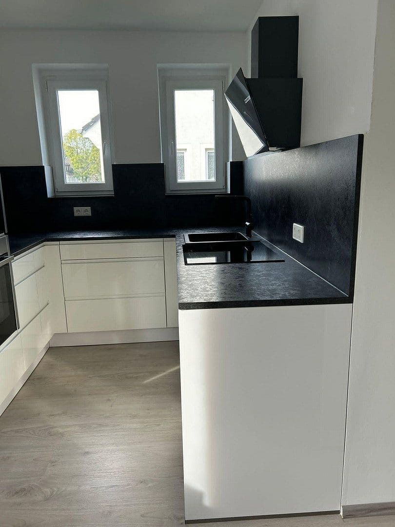 3 bedroom flat to rent, 70 m², Kurt-Heintze-Strasse 65, Duisburg, North Rhine-Westphalia 3 bedroom flat to rent, 70 m², Kurt-Heintze-Strasse 65, Duisburg, North Rhine-Westphalia