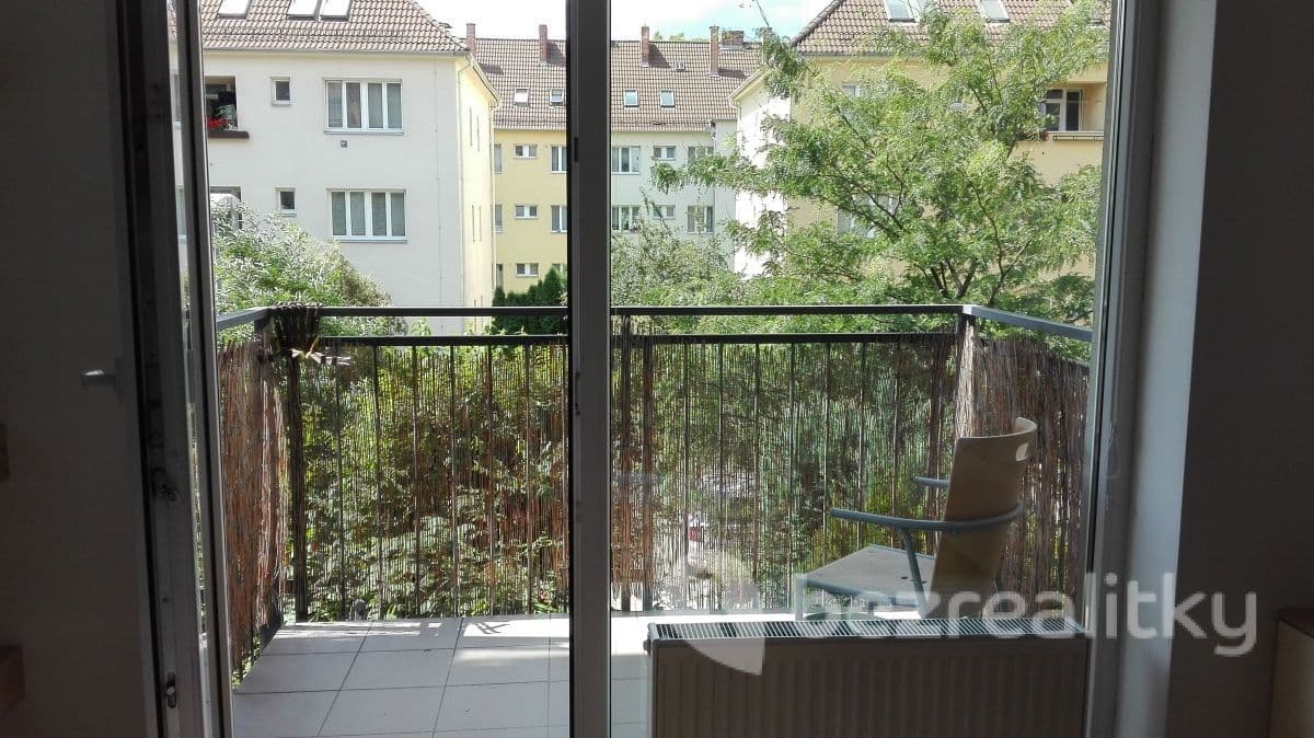 Studio flat to rent, 28 m², bratří Žůrků, Brno, Jihomoravský Region Studio flat to rent, 28 m², bratří Žůrků, Brno, Jihomoravský Region