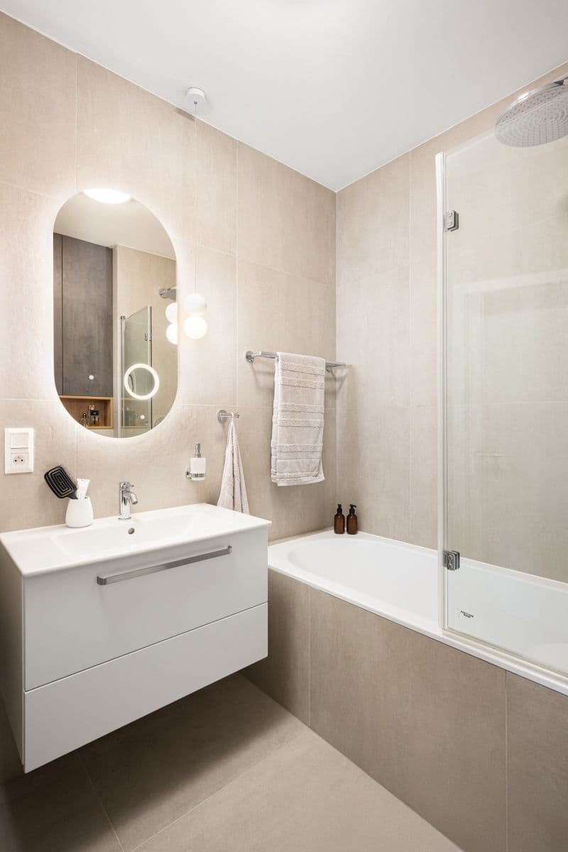 1 bedroom with open-plan kitchen flat to rent, 48 m², K Babě, Brno, Jihomoravský Region 1 bedroom with open-plan kitchen flat to rent, 48 m², K Babě, Brno, Jihomoravský Region