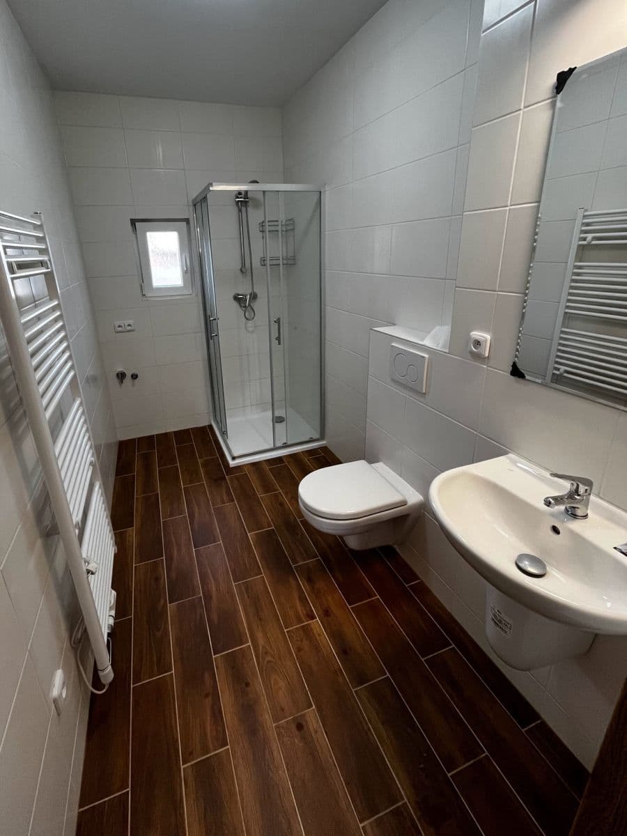 1 bedroom with open-plan kitchen flat to rent, 60 m², J. Jungmanna, Čáslav, Středočeský Region 1 bedroom with open-plan kitchen flat to rent, 60 m², J. Jungmanna, Čáslav, Středočeský Region