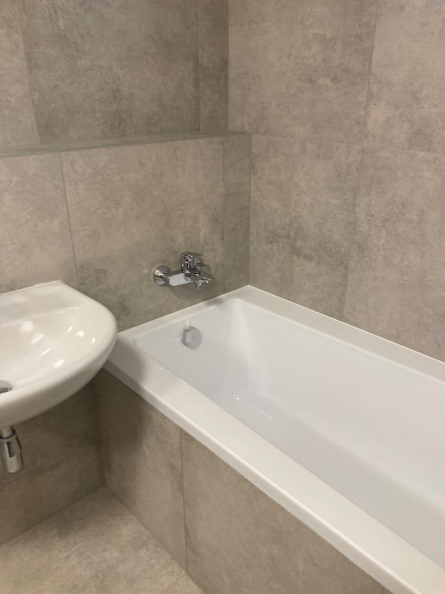 1 bedroom with open-plan kitchen flat for sale, 45 m², U Továren, Prague, Prague 1 bedroom with open-plan kitchen flat for sale, 45 m², U Továren, Prague, Prague