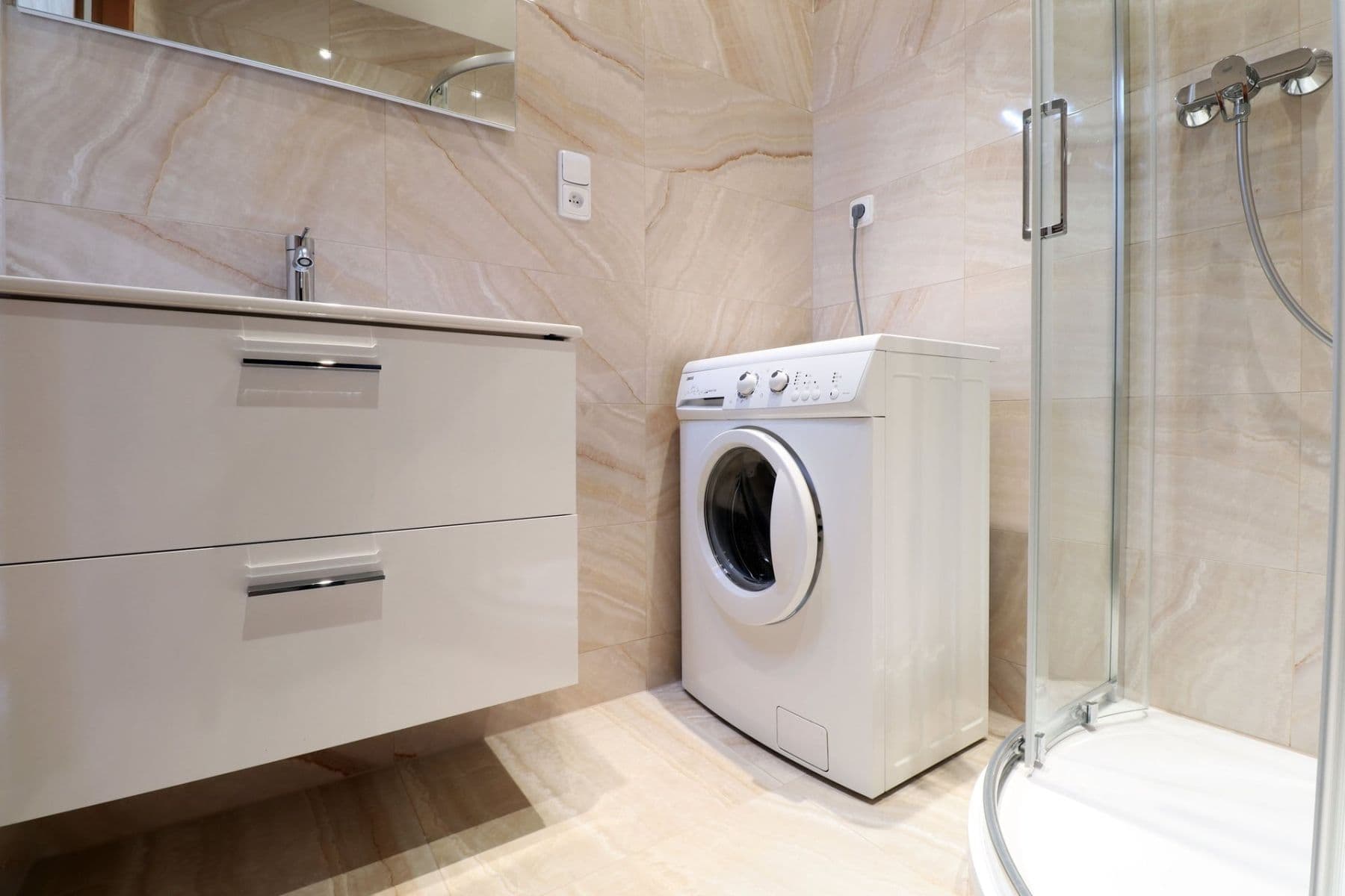 3 bedroom flat to rent, 68 m², Krynická, Prague, Prague 3 bedroom flat to rent, 68 m², Krynická, Prague, Prague