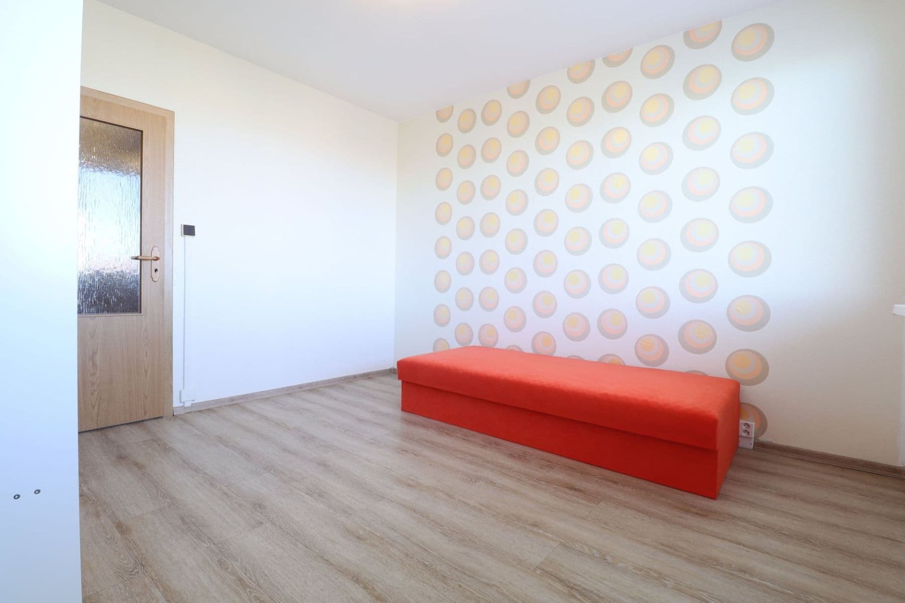 3 bedroom flat to rent, 68 m², Krynická, Prague, Prague 3 bedroom flat to rent, 68 m², Krynická, Prague, Prague