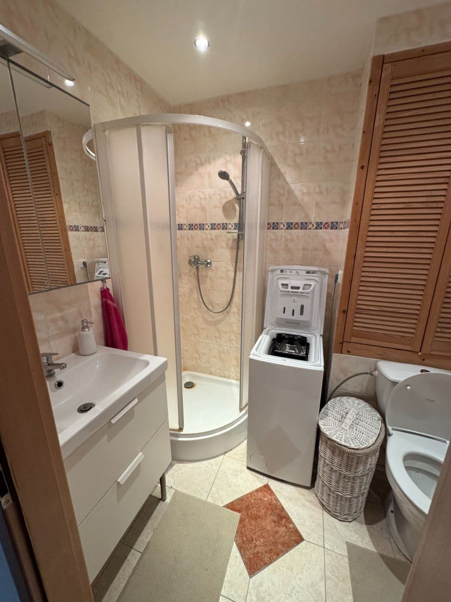 1 bedroom with open-plan kitchen flat to rent, 42 m², Novodvorská, Prague, Prague 1 bedroom with open-plan kitchen flat to rent, 42 m², Novodvorská, Prague, Prague