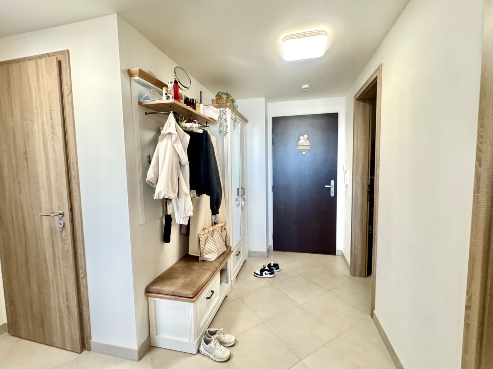 2 bedroom with open-plan kitchen flat for sale, 70 m², Do Zahrádek Ⅰ, Prague, Prague 2 bedroom with open-plan kitchen flat for sale, 70 m², Do Zahrádek Ⅰ, Prague, Prague