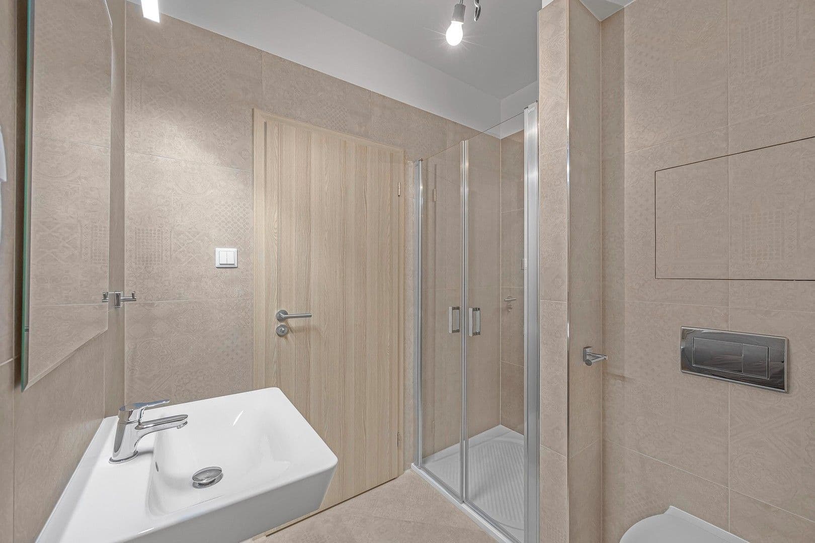 Studio flat to rent, 33 m², Gerstelova, Prague, Prague Studio flat to rent, 33 m², Gerstelova, Prague, Prague