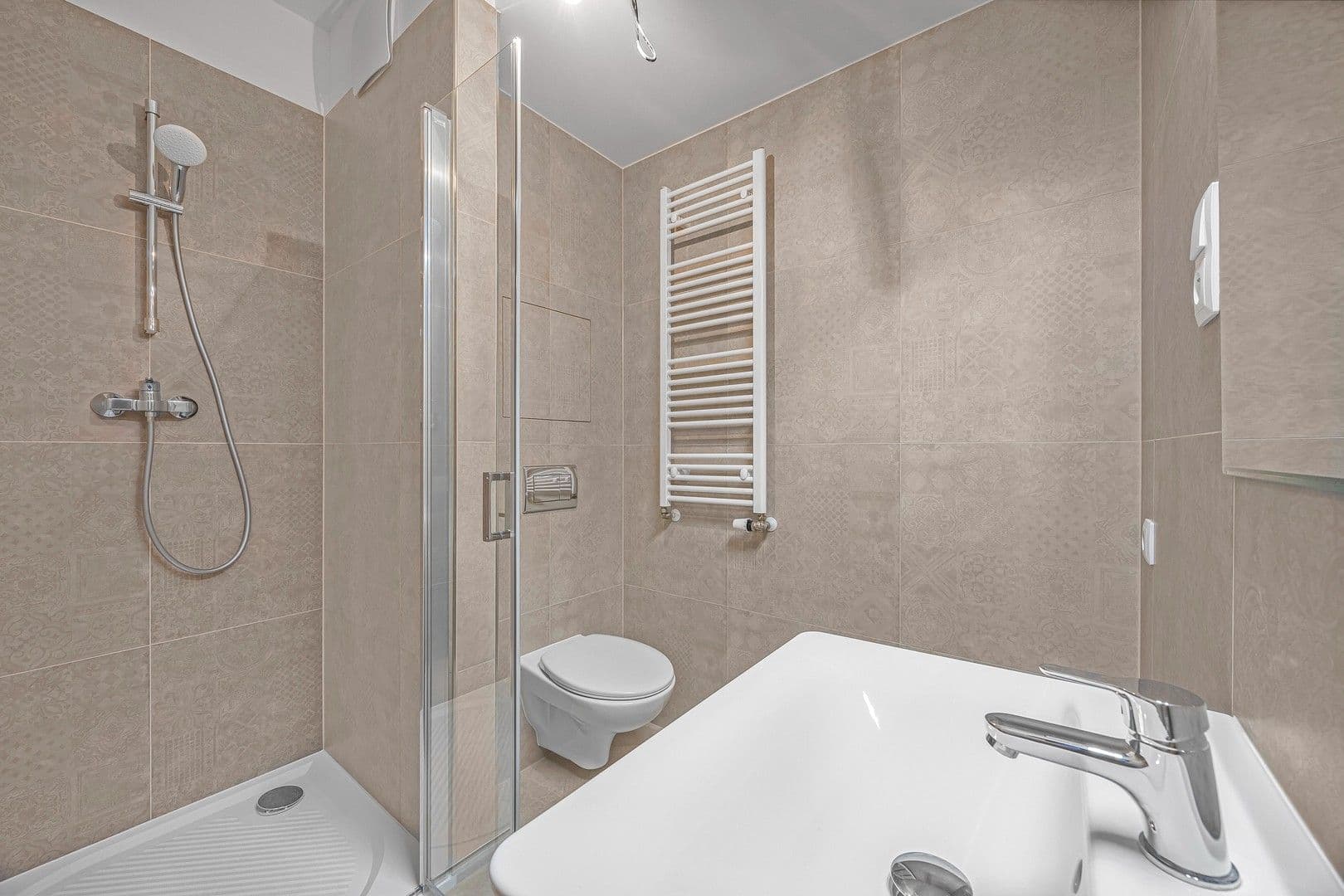 Studio flat to rent, 33 m², Gerstelova, Prague, Prague Studio flat to rent, 33 m², Gerstelova, Prague, Prague