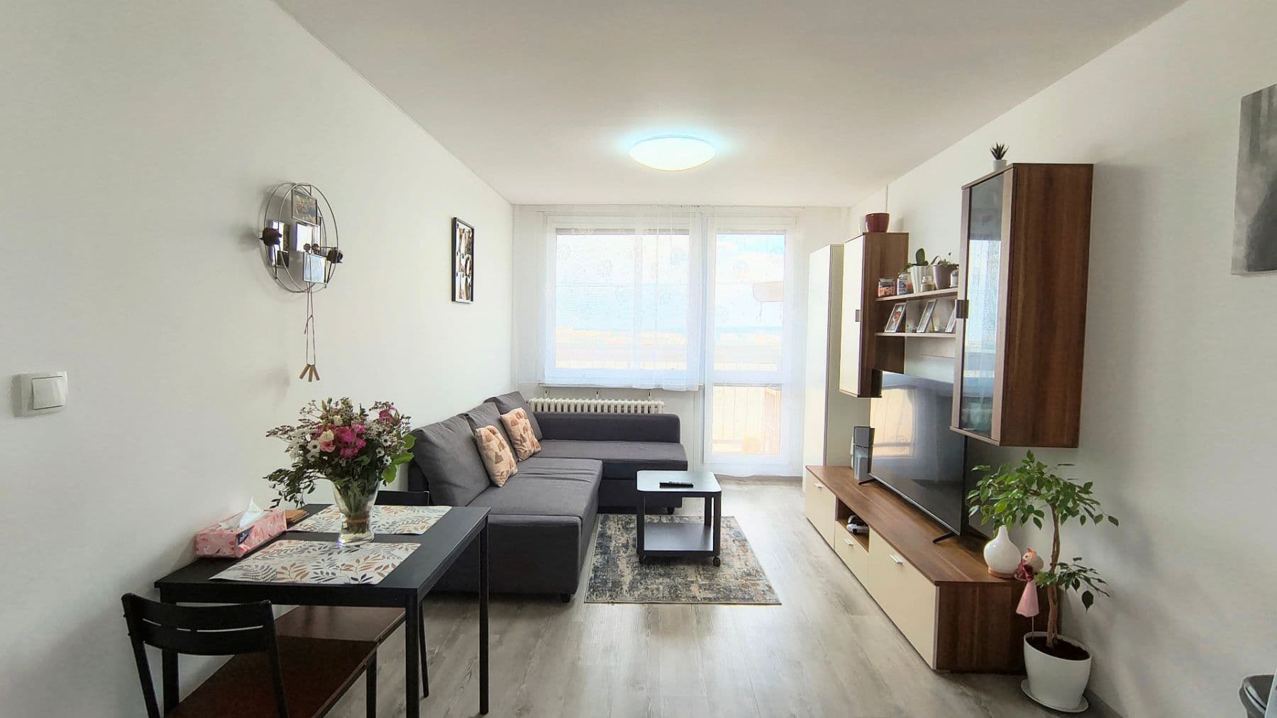 1 bedroom with open-plan kitchen flat for sale, 41 m², Mendelova, Prague, Prague 1 bedroom with open-plan kitchen flat for sale, 41 m², Mendelova, Prague, Prague