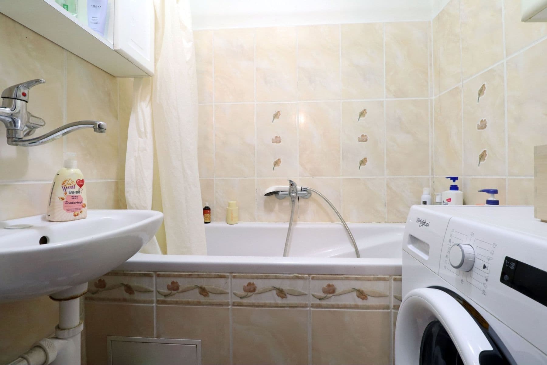 3 bedroom flat to rent, 65 m², Vrbenského, Prague, Prague 3 bedroom flat to rent, 65 m², Vrbenského, Prague, Prague