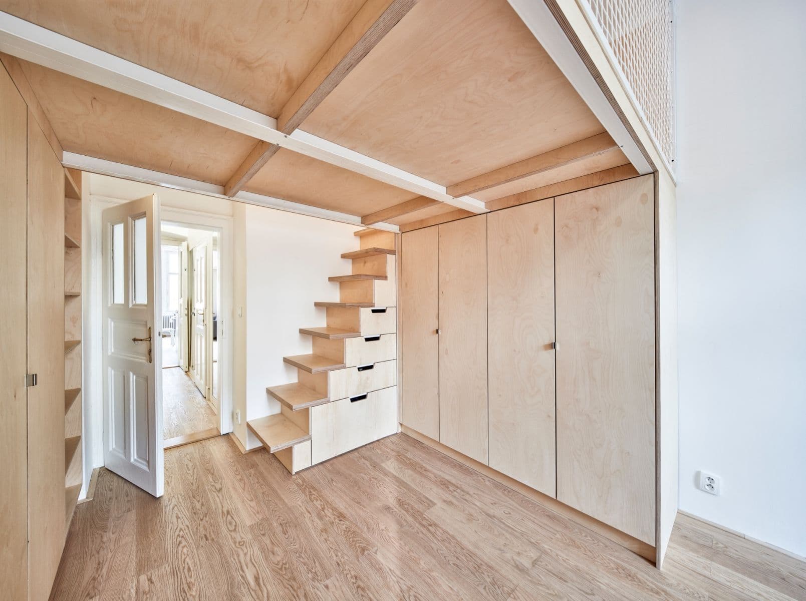 1 bedroom with open-plan kitchen flat to rent, 50 m², Na Výšinách, Prague, Prague 1 bedroom with open-plan kitchen flat to rent, 50 m², Na Výšinách, Prague, Prague