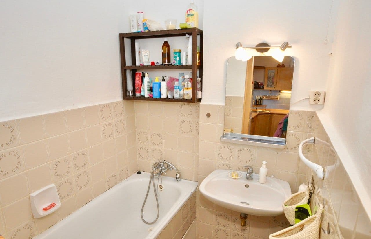 3 bedroom flat to rent, 71 m², Sámova, Prague, Prague 3 bedroom flat to rent, 71 m², Sámova, Prague, Prague