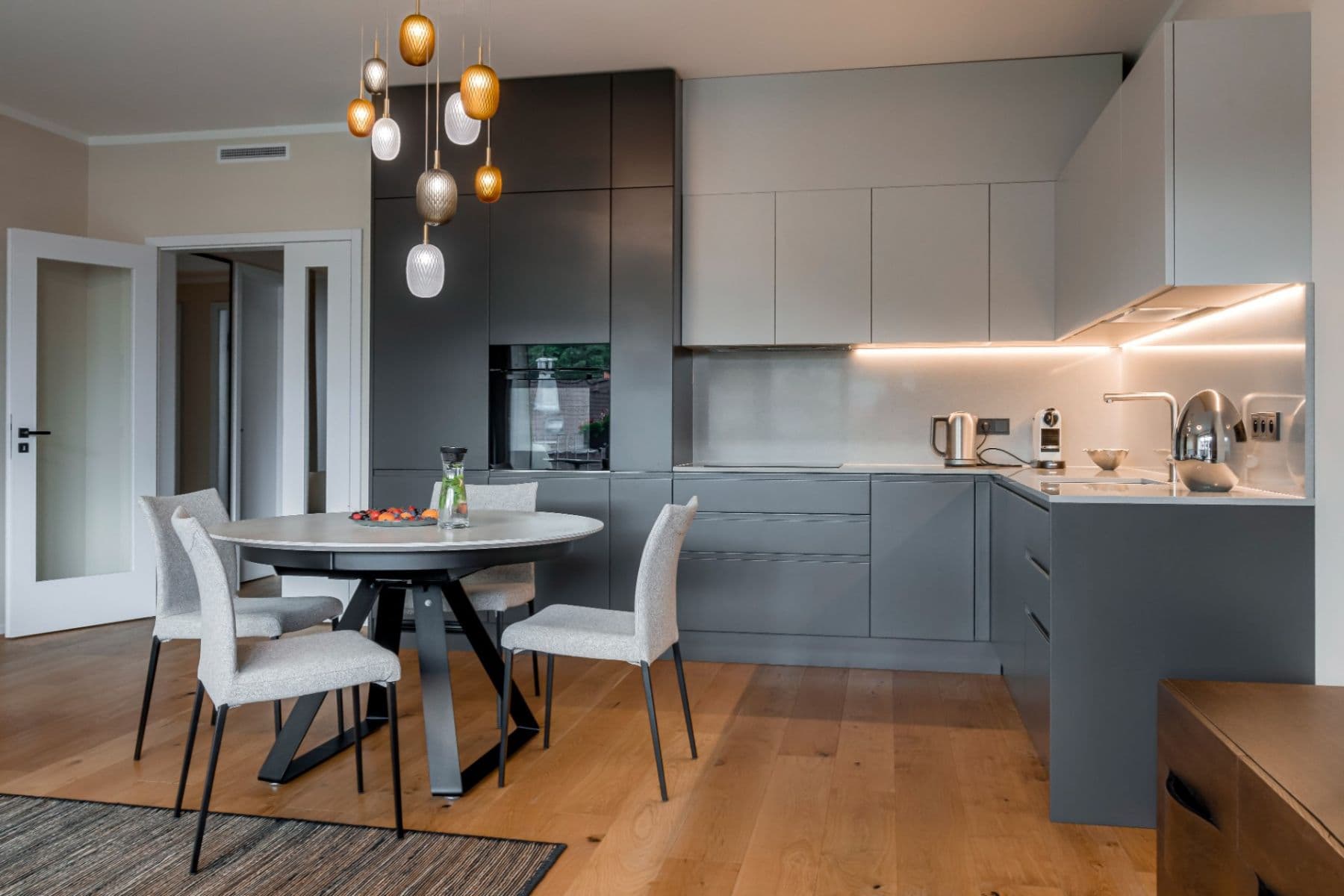 2 bedroom with open-plan kitchen flat for sale, 79 m², Grafická, Prague, Prague 2 bedroom with open-plan kitchen flat for sale, 79 m², Grafická, Prague, Prague