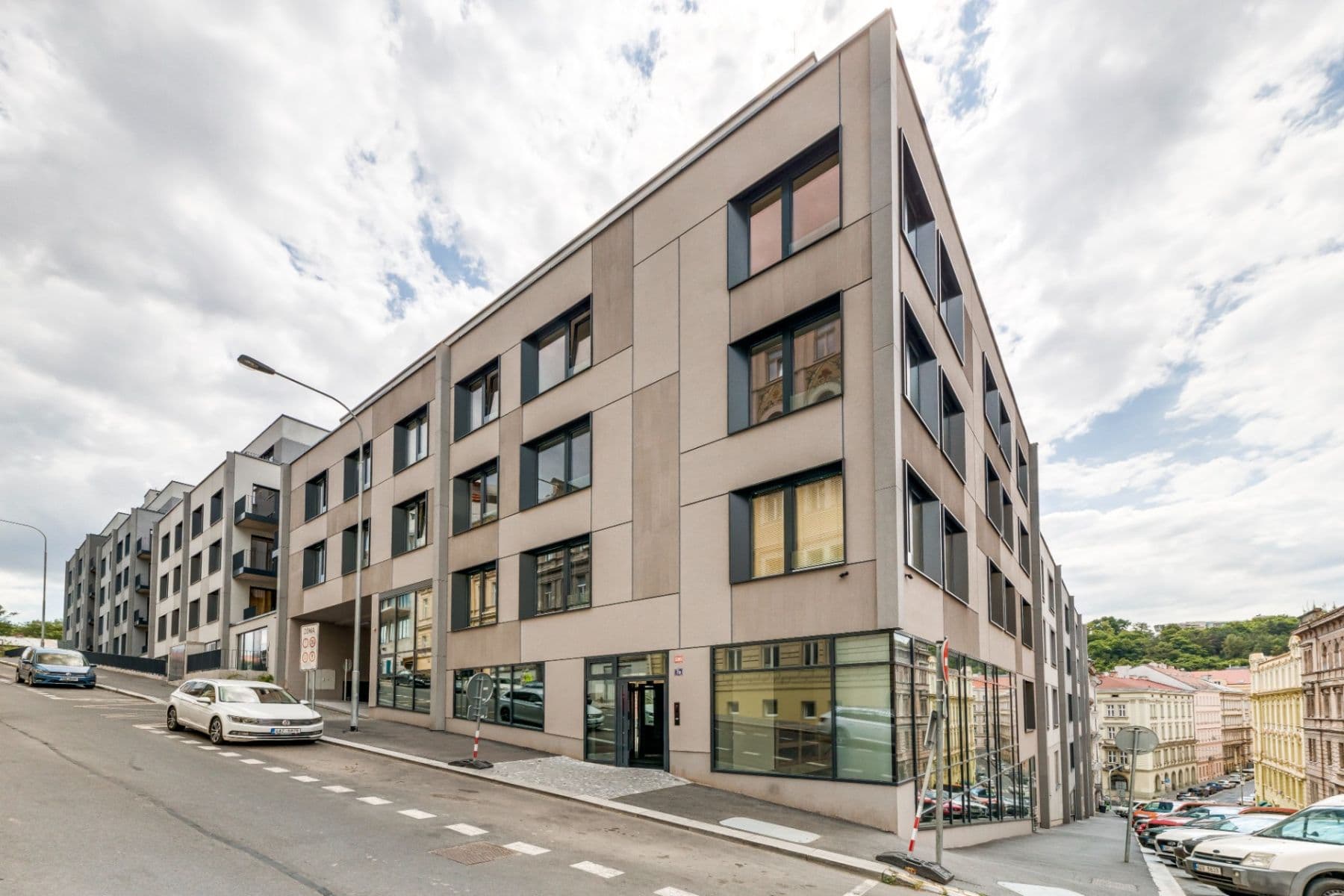 2 bedroom with open-plan kitchen flat for sale, 79 m², Grafická, Prague, Prague 2 bedroom with open-plan kitchen flat for sale, 79 m², Grafická, Prague, Prague