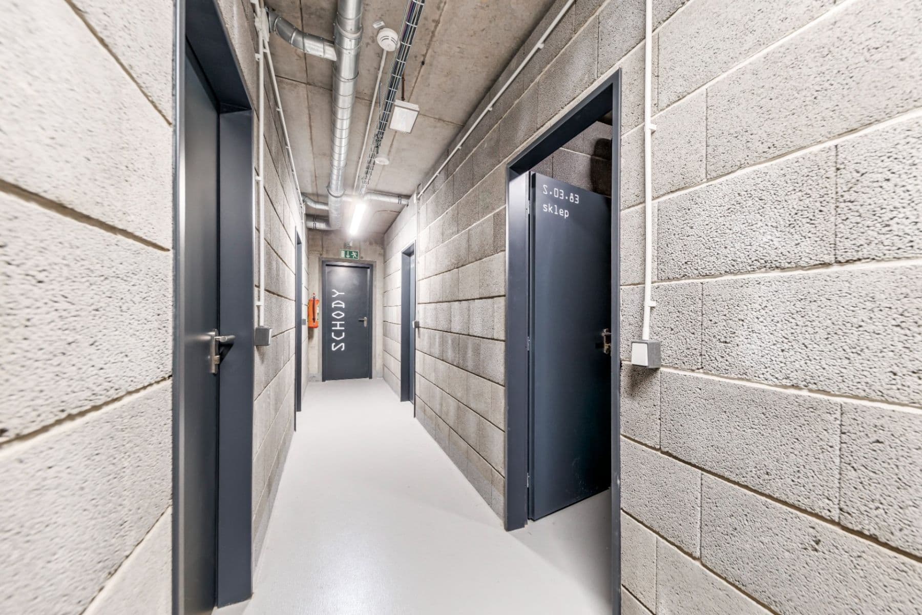 2 bedroom with open-plan kitchen flat for sale, 79 m², Grafická, Prague, Prague 2 bedroom with open-plan kitchen flat for sale, 79 m², Grafická, Prague, Prague