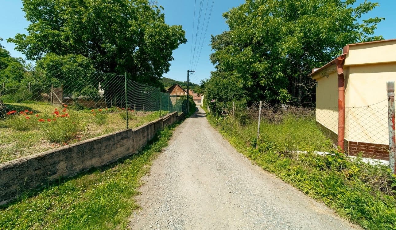 plot for sale, 1,083 m², Sentice, Jihomoravský Region plot for sale, 1,083 m², Sentice, Jihomoravský Region