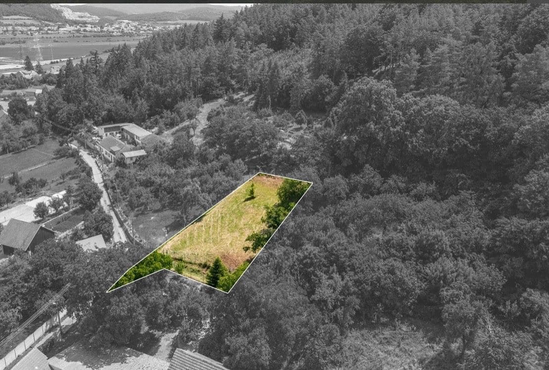 plot for sale, 1,083 m², Sentice, Jihomoravský Region plot for sale, 1,083 m², Sentice, Jihomoravský Region