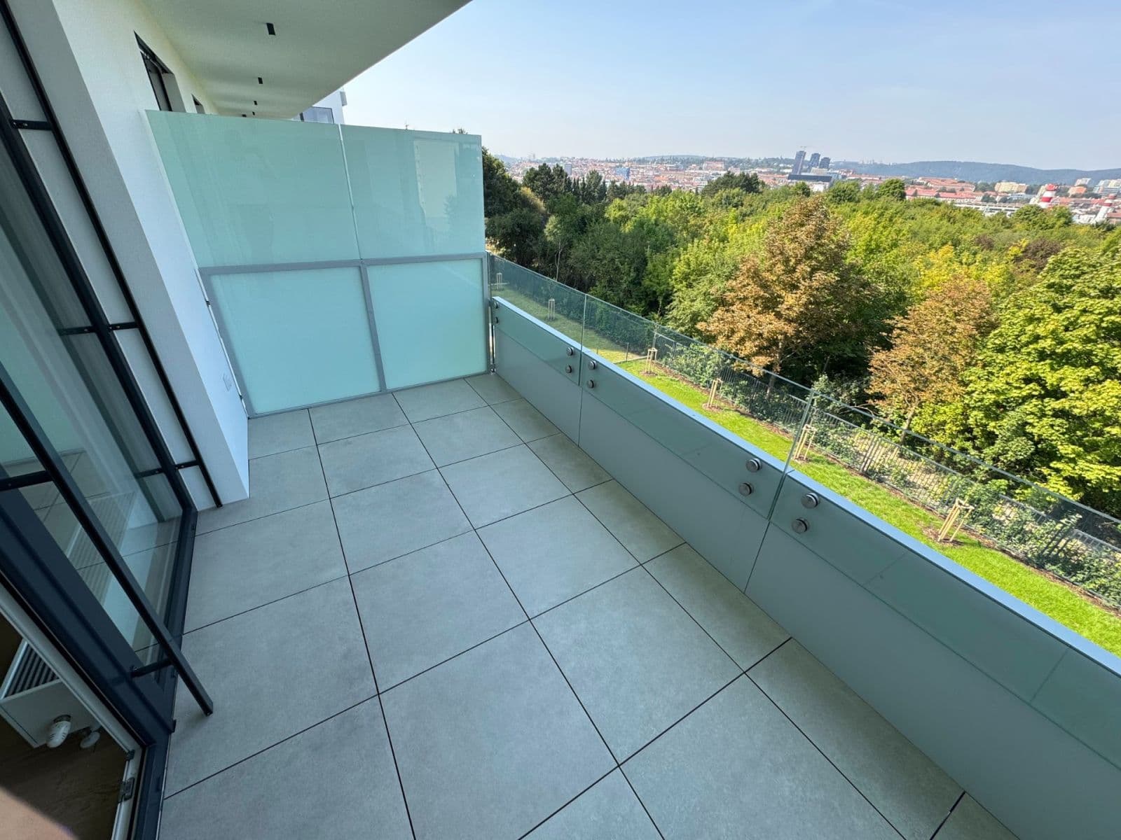 Studio flat to rent, 42 m², třída Generála Píky, Brno, Jihomoravský Region Studio flat to rent, 42 m², třída Generála Píky, Brno, Jihomoravský Region