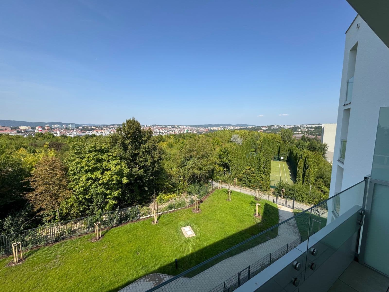 Studio flat to rent, 42 m², třída Generála Píky, Brno, Jihomoravský Region Studio flat to rent, 42 m², třída Generála Píky, Brno, Jihomoravský Region