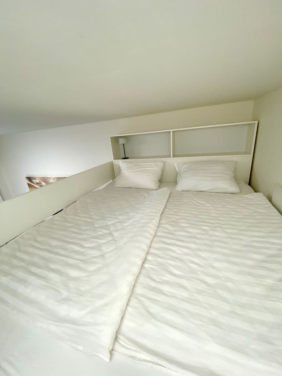 Studio flat to rent, 30 m², Kovářská, Prague, Prague Studio flat to rent, 30 m², Kovářská, Prague, Prague