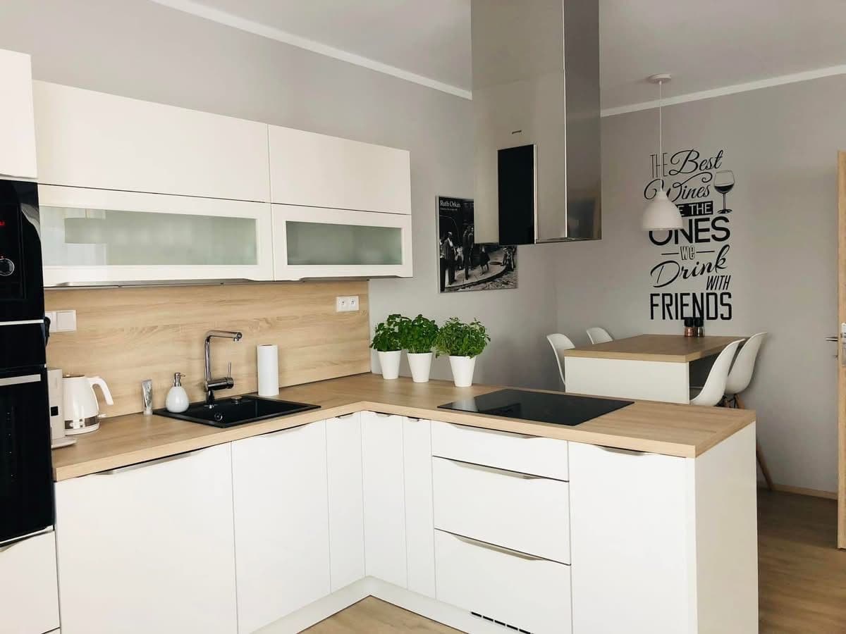 1 bedroom with open-plan kitchen flat for sale, 57 m², Laudonova, Prague, Prague 1 bedroom with open-plan kitchen flat for sale, 57 m², Laudonova, Prague, Prague