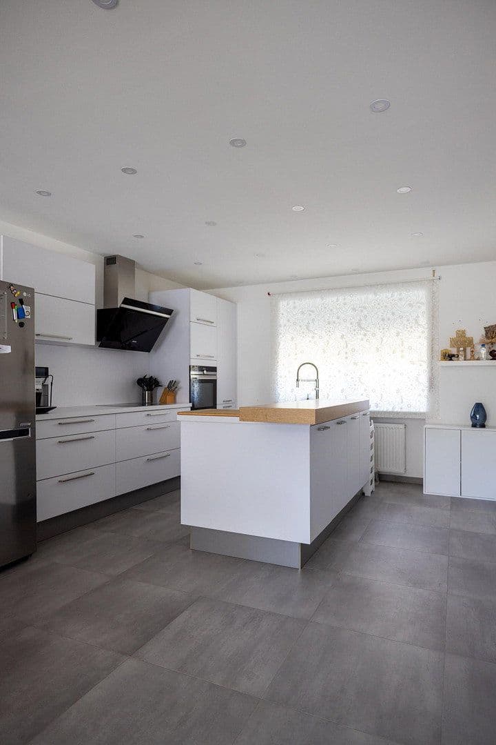 4 bedroom flat for sale, 108 m², Nürnberg, Bavaria 4 bedroom flat for sale, 108 m², Nürnberg, Bavaria